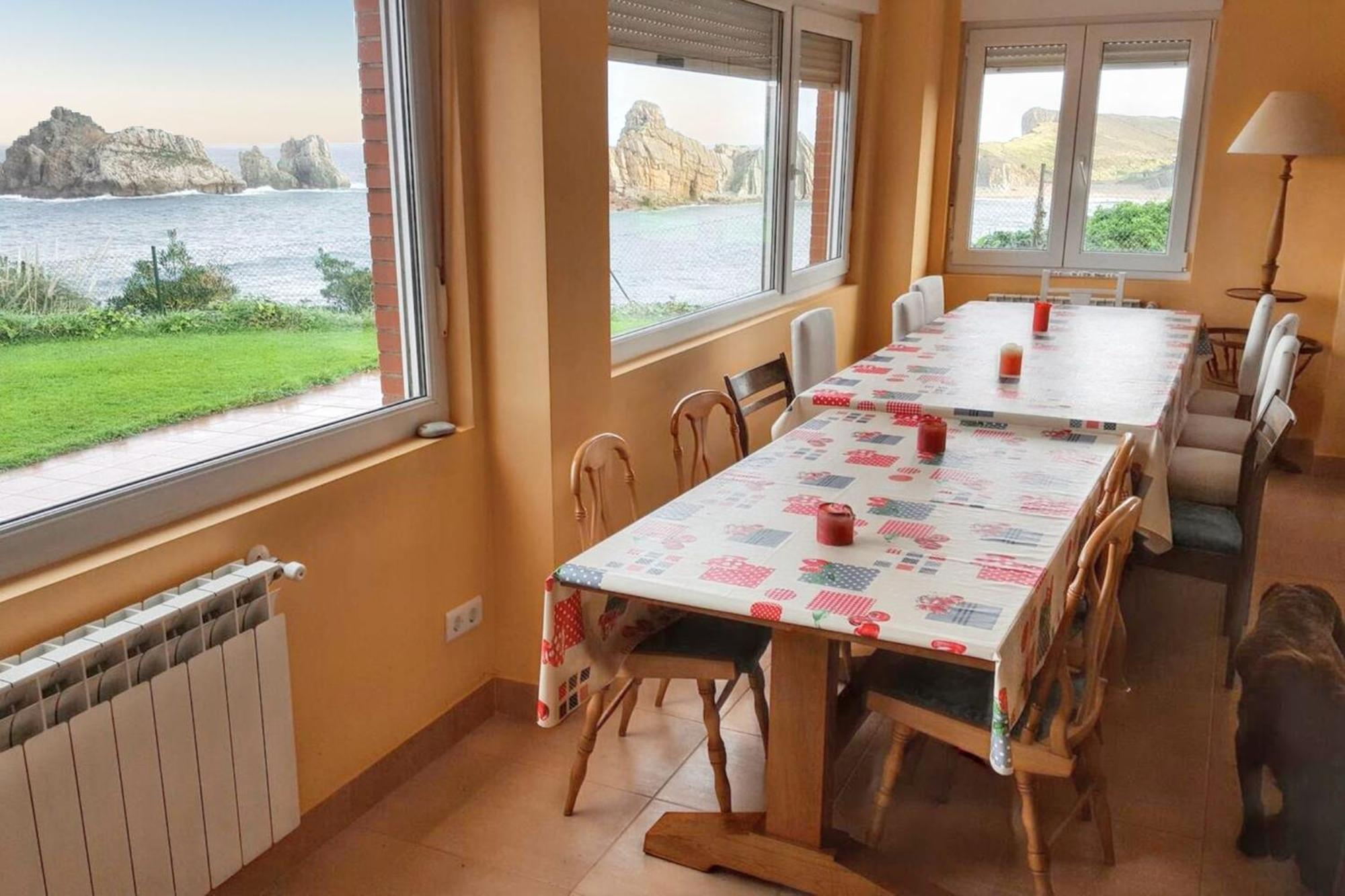 Spacious House With Sea View In Liencres + Jacuzzi Εξωτερικό φωτογραφία